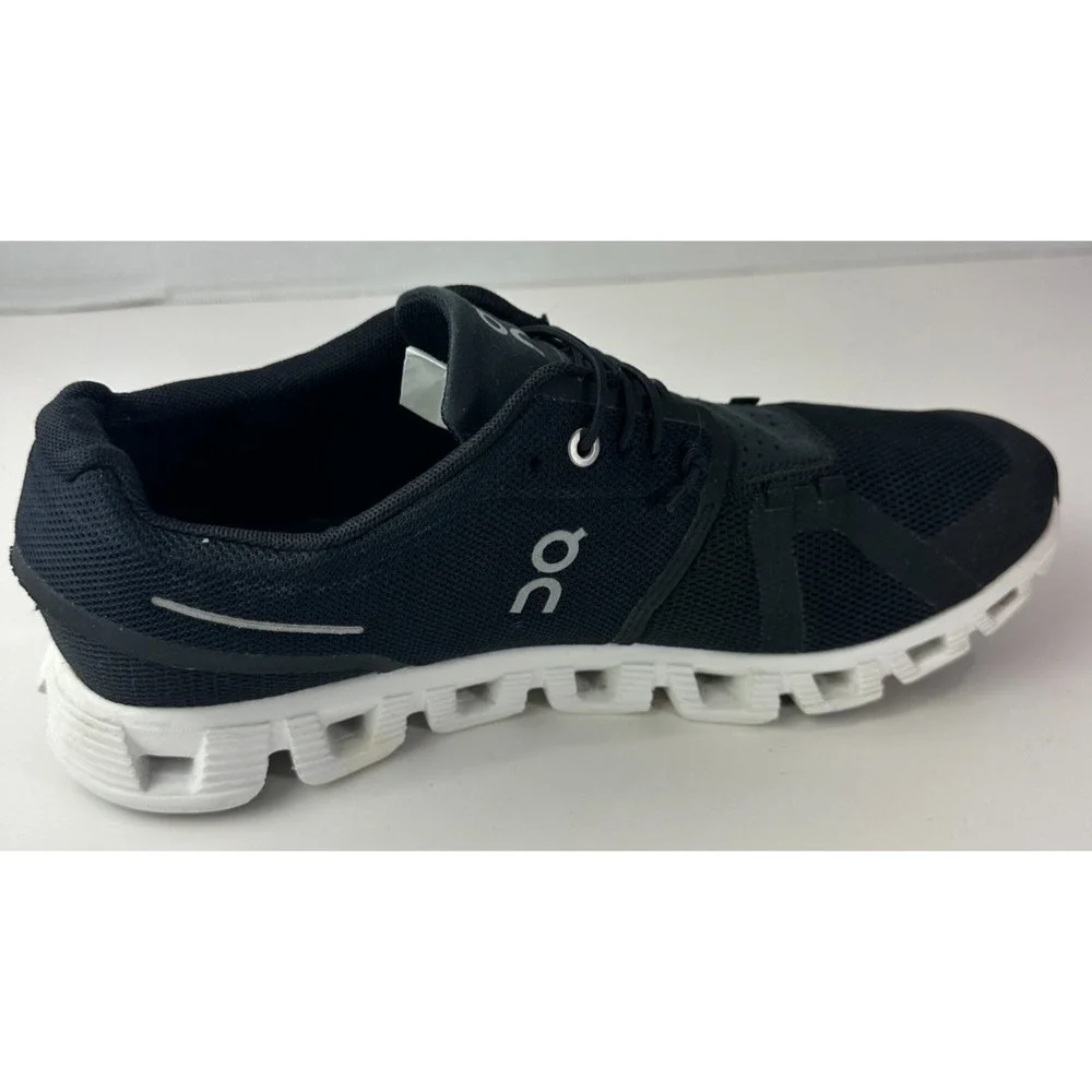 On Running Cloud 5 Shoes Black & White 59.98919 Men's Size 9 Running Sneakers - Picture 3 of 12